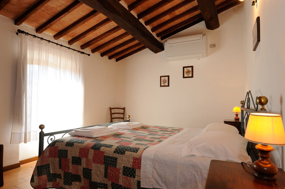 Relais Borgo Torale Hotel Passignano sul Trasimeno Exterior foto