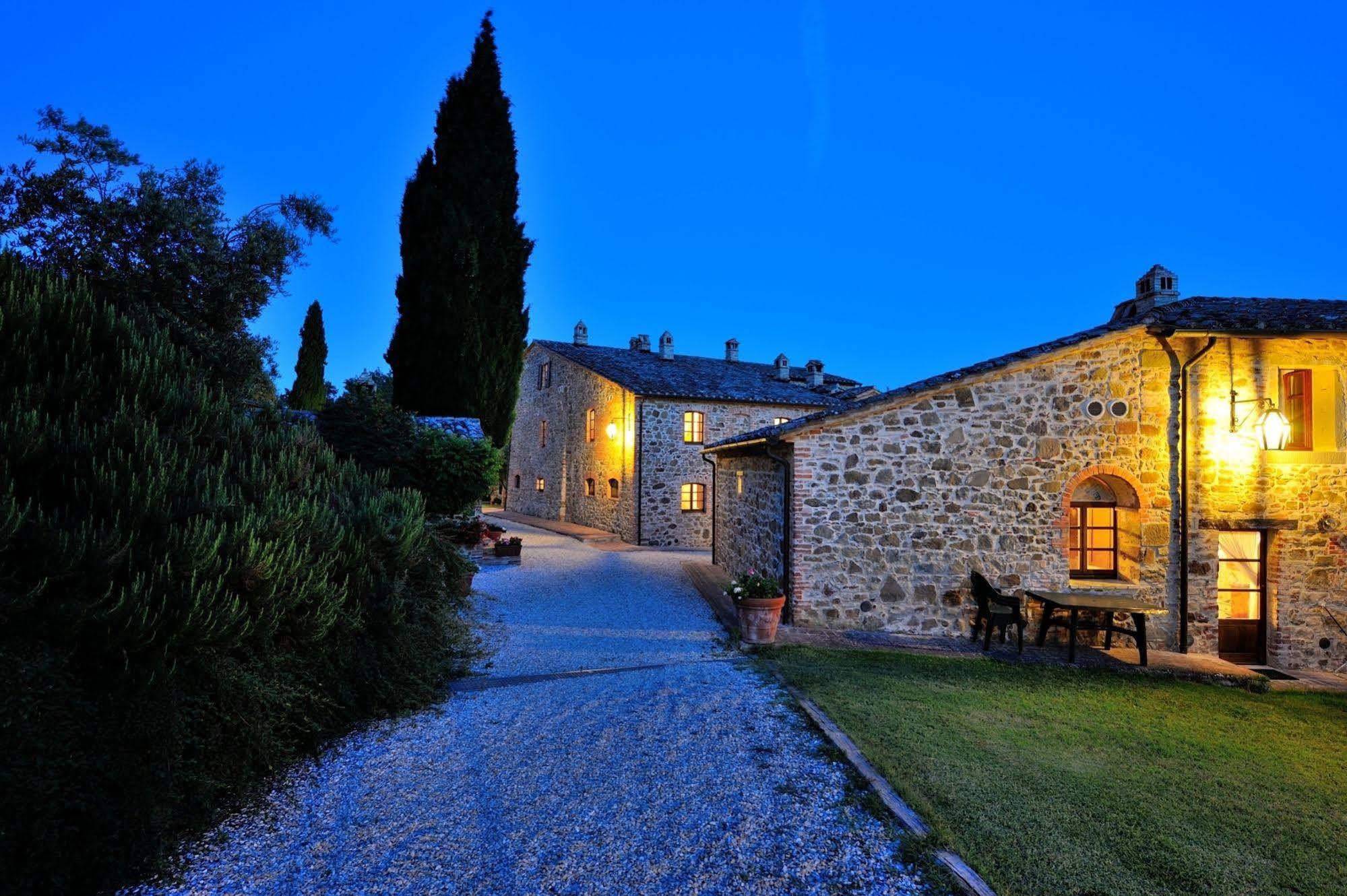 Relais Borgo Torale Hotel Passignano sul Trasimeno Exterior foto