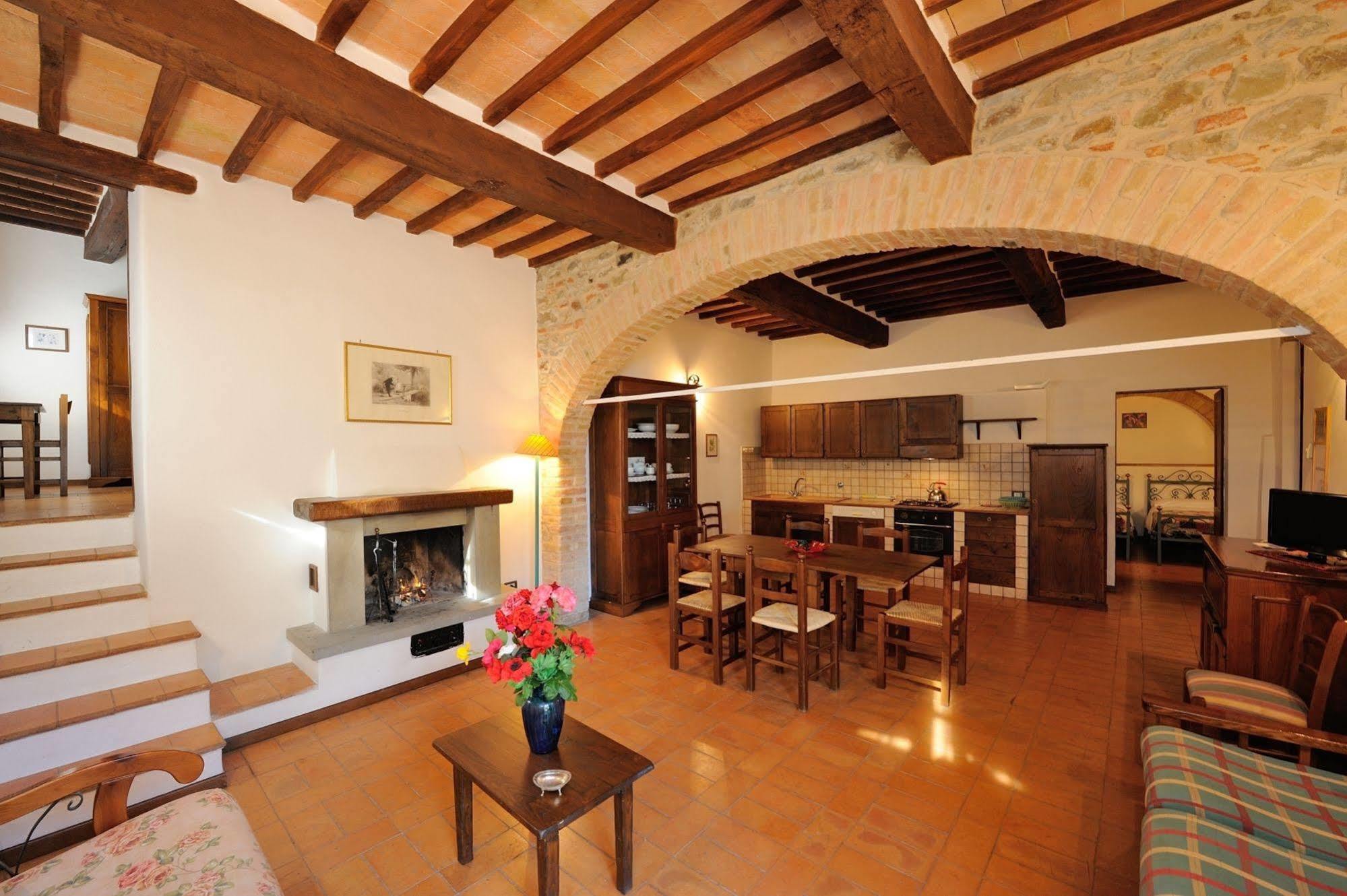 Relais Borgo Torale Hotel Passignano sul Trasimeno Exterior foto