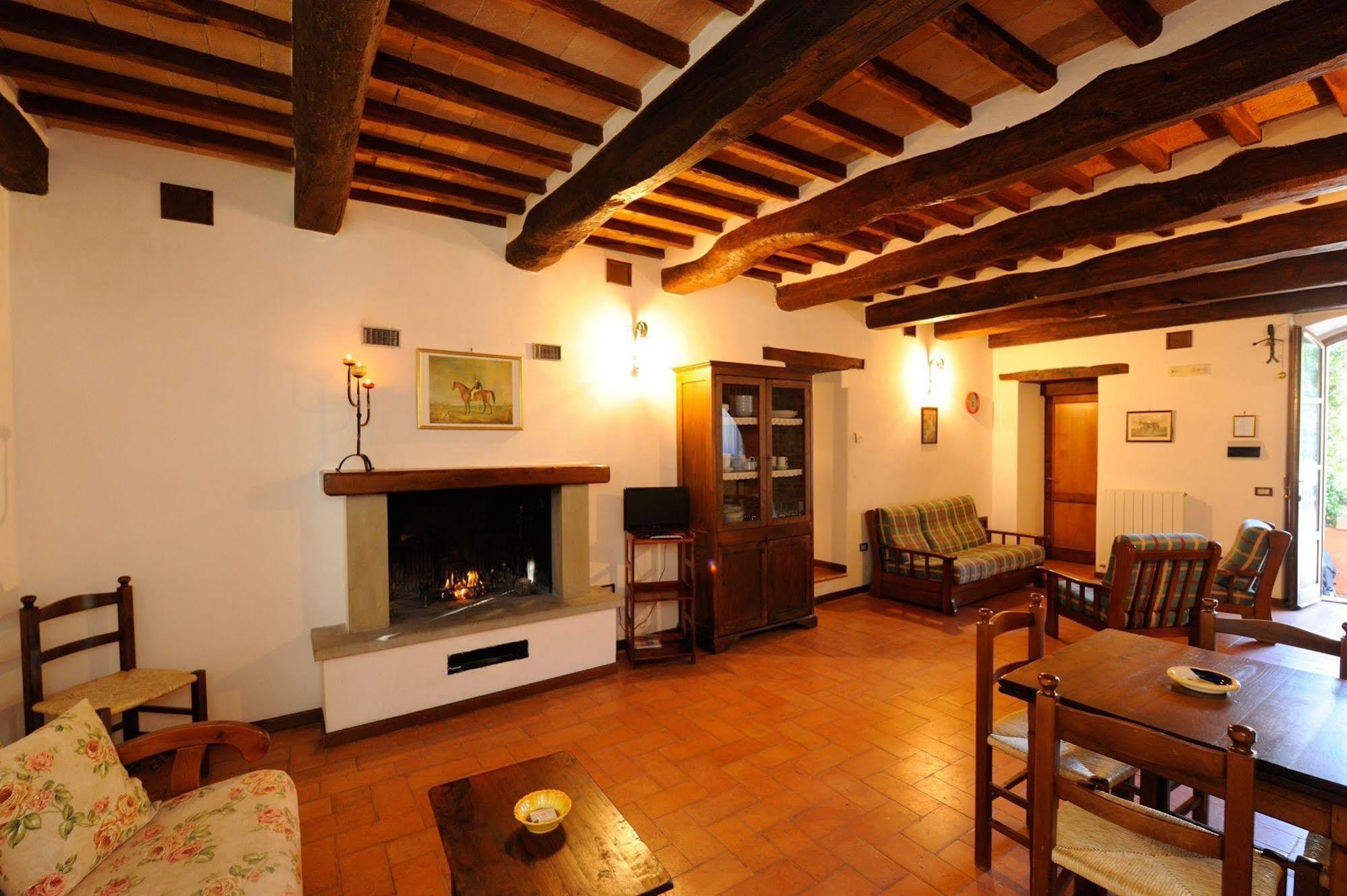 Relais Borgo Torale Hotel Passignano sul Trasimeno Exterior foto
